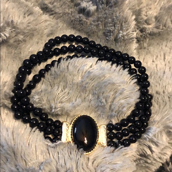 Accessories - 🌵 Black Beaded 3 String Bracelet With Black Stone